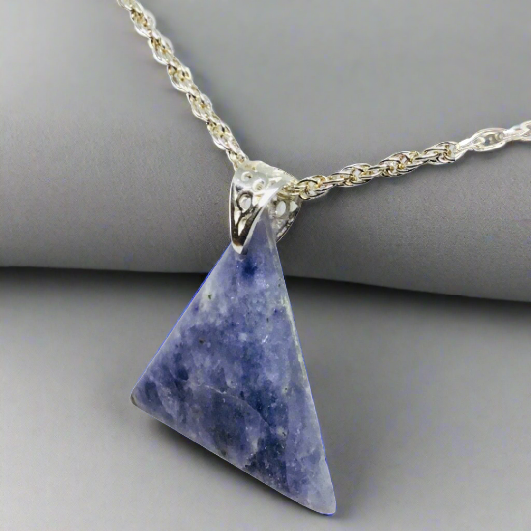 blue-scapolite-pendant-silver-arlana-exquisite-styles