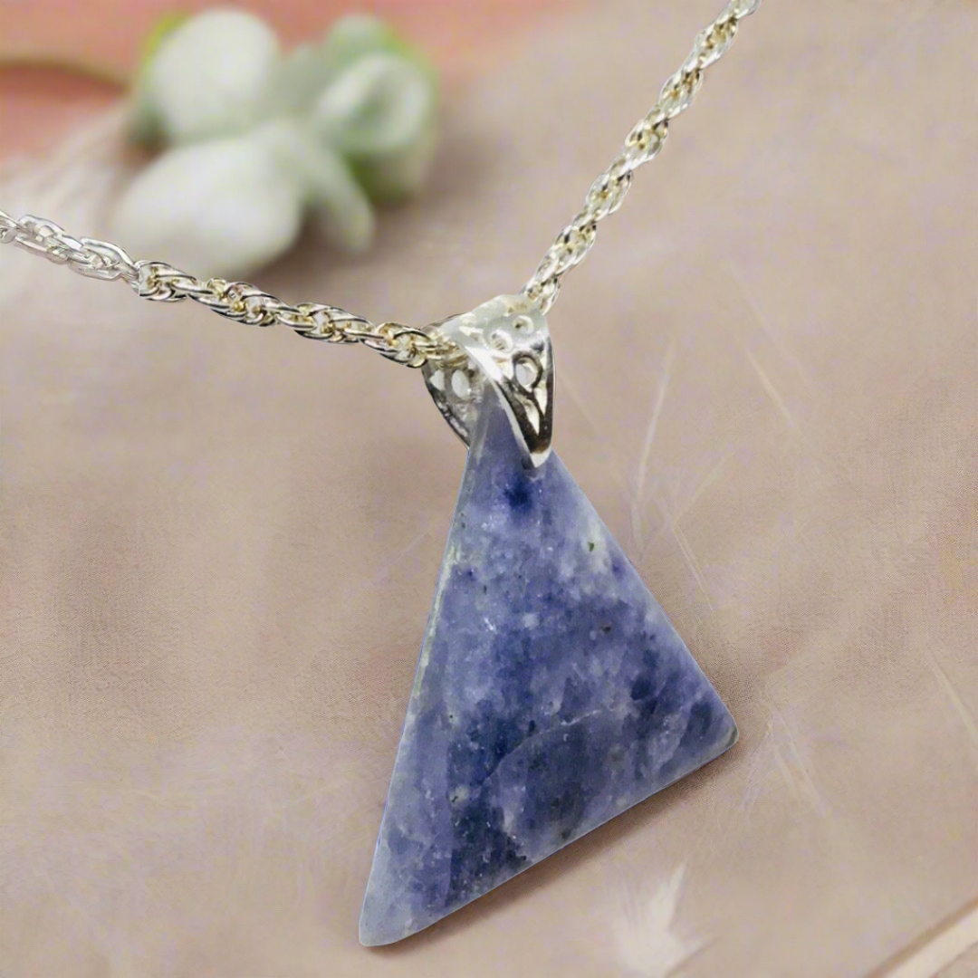 scapolite-pendant-sterling-silver-canada