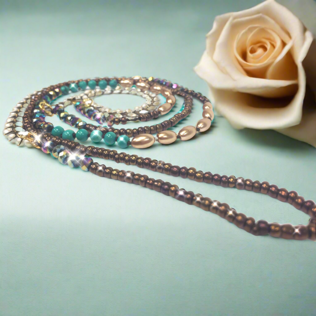 hand_beaded_necklace_Arlana_Exquisite_Styles