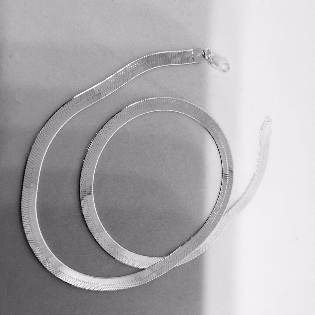 herringbone-sterling-silver-chain-arlana-exquisite-styles