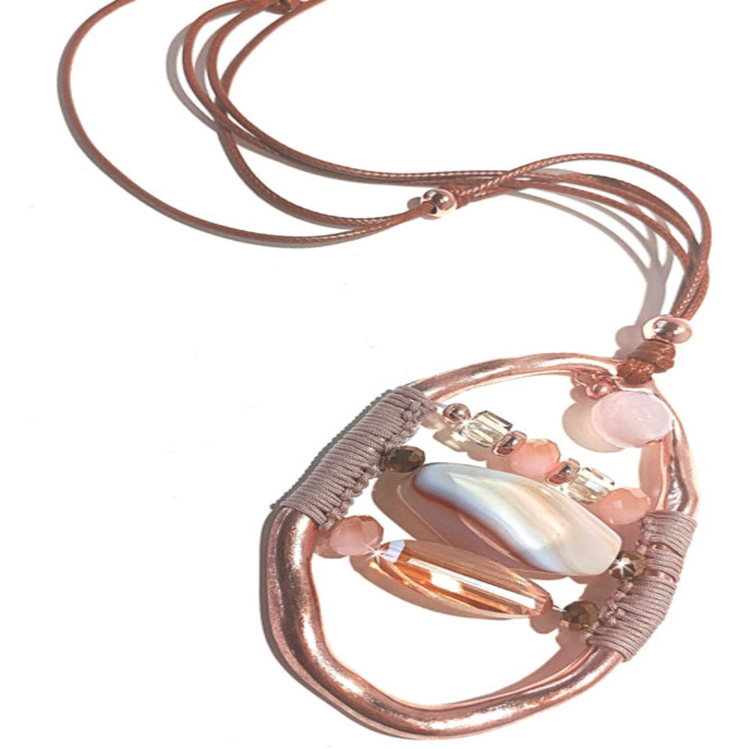 necklace-crystal-stone-leather-arlana