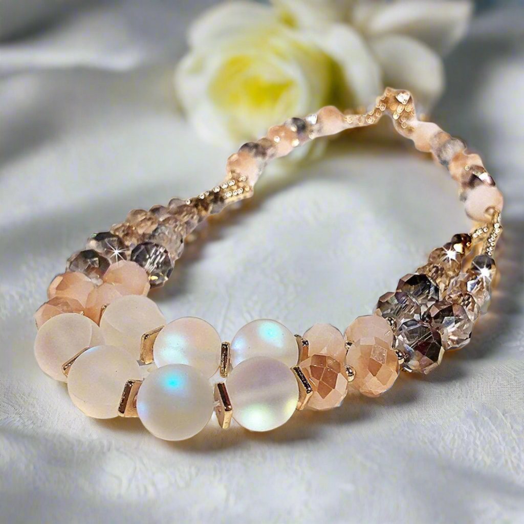 Moon-bead-necklace-Jacqueline-Kent